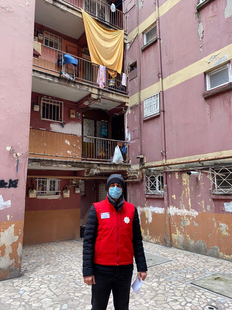 infaktabirlik's tweet photo. Güngören İlçe Başkanımız Ozan bey Tozkoparan Mahalle Muhtarlığı ile yaptığı çalışmada ihtiyaç sahibi insanlarımıza gıda kartı, kira desteği, fatura ödeneği infak ederek ilk etap çalışmalarını tamamlamış oldu. Tozkoparan Mahalle muhtarı Ülker KATIRCI hanımefendiye de teşekkürler https://t.co/VnPCYsQnKk