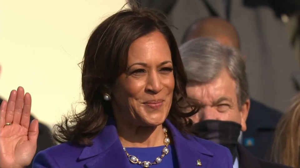 sj_ellison's tweet photo. #BREAKING: Kamala Harris becomes the first woman, first Black person and first Asian American to hold the office of vice president of the United States. https://t.co/2DS7FQ80Vy https://t.co/mgc8P8ureS
