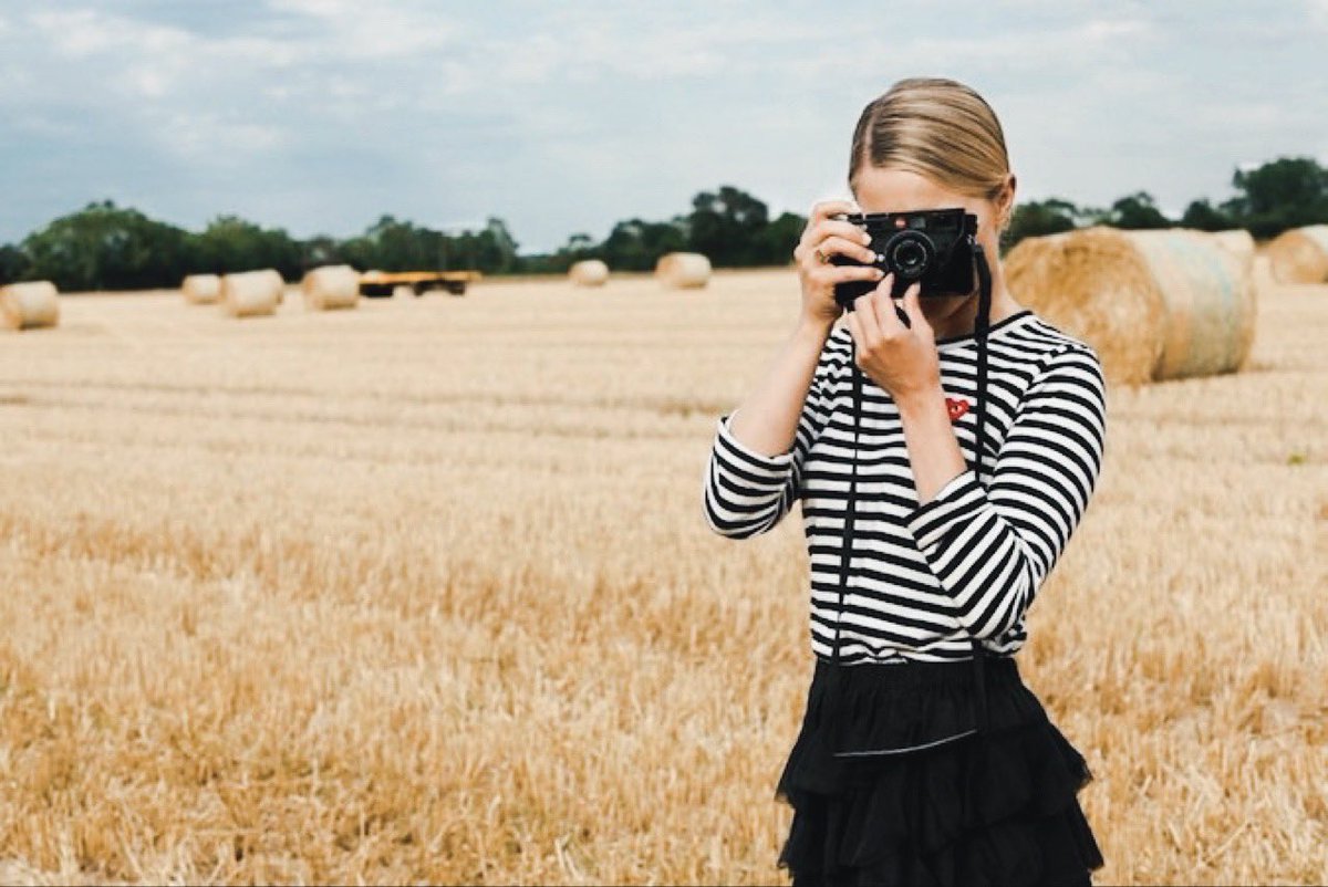 —Katie Mcgrath and Dianna Agron as each other; a thread