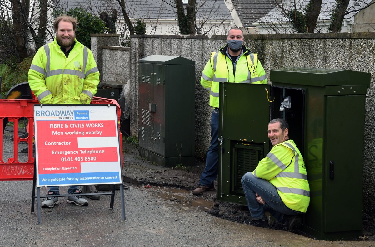 It was great to see the first Fibre Cabinet being installed in St Ishmaels today. I've committed to delivering Gigabit Capable Broadband to every home and business in Pembrokeshire by 2023 and this is the first step toward our communities getting connected.

#digitalpembrokeshire