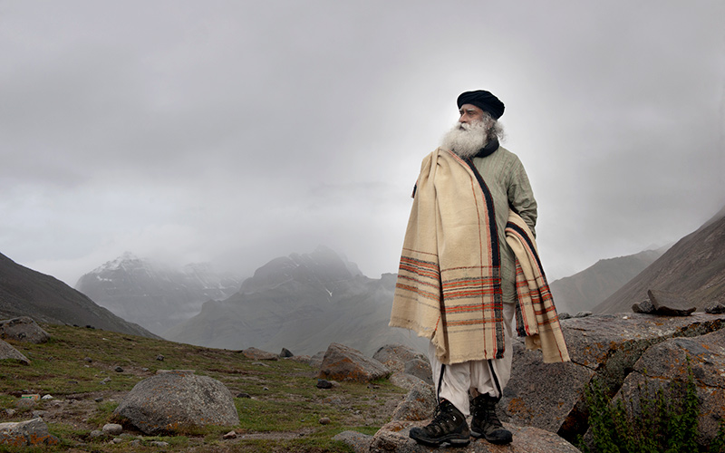 ishafoundation's tweet photo. May your dreams not come true, may your hopes not be fulfilled, because they are based on what you know. You should explore possibilities that have never been touched or reached before. #SadhguruQuotes https://t.co/ZGNx63X3J5