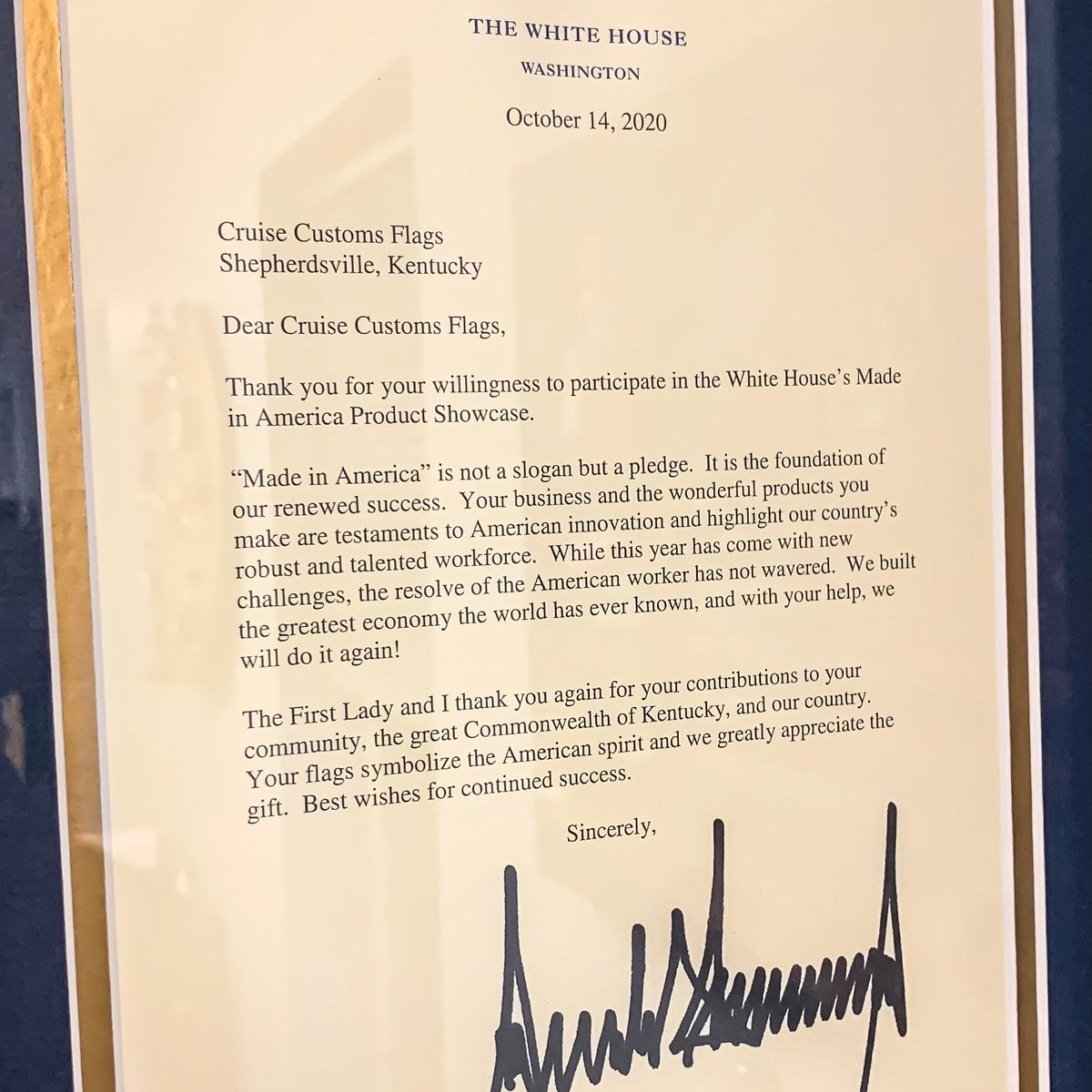 Cruise Customs Flags tweet media