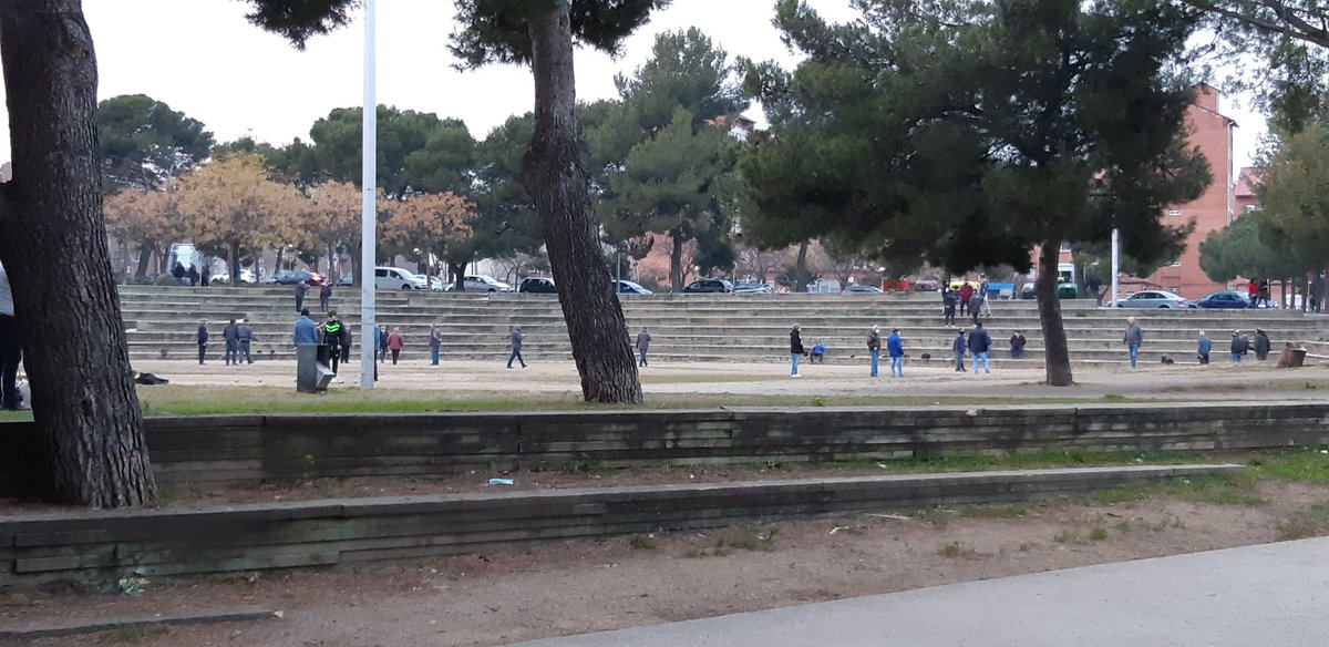 <a href="/PoliciaSabadell/">Policia Sabadell</a> y durante el día que hacemos...