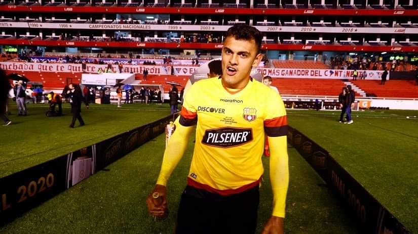 idoloTV's tweet image. DESPUÉS NO ESTARÁS LLORANDO COMO BRAHIAN ALEMÁN‼

Cristian Colmán confiesa por qué RECHAZÓ seguir en Barcelona pese a ser campeón.

MIRA QUE LO LLEVÓ A DECIR NO AL IDOLO 👇
zafrero.com/cristian-colma…