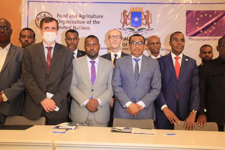 Mohamed Osman Mohamed (@ore_osman1) on Twitter photo The Minister of Livestock FGS <a href="/Hussein_patni/">Hussein Mohamud Sh. Hussein</a> have today attended launch ceremony of new Project: Resillient fisheries and livestock value chain for inclusive sustainable growth project in Mogadishu.
During the launch, Ministers of the FMS were present. The Minister of Livestock FGS <a href="/Hussein_patni/">Hussein Mohamud Sh. Hussein</a> have today attended launch ceremony of new Project: Resillient fisheries and livestock value chain for inclusive sustainable growth project in Mogadishu.
During the launch, Ministers of the FMS were present.