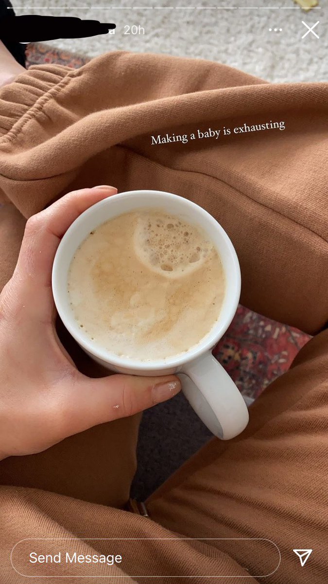 A girl posted this on her Instagram today and I’m ✨uncomfy✨I think she meant being pregnant but wut