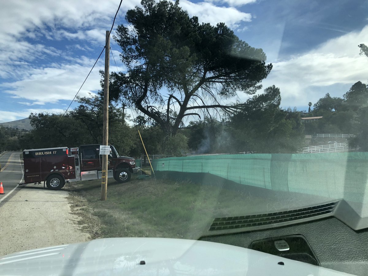 Units from Alpine, Viejas and <a href="/CALFIRESANDIEGO/">CAL FIRE/San Diego County Fire</a> are on-scene in the 1400 block of Arnold Way for a power line down with a small spot of grass burning. There is no threat of the fire spreading.