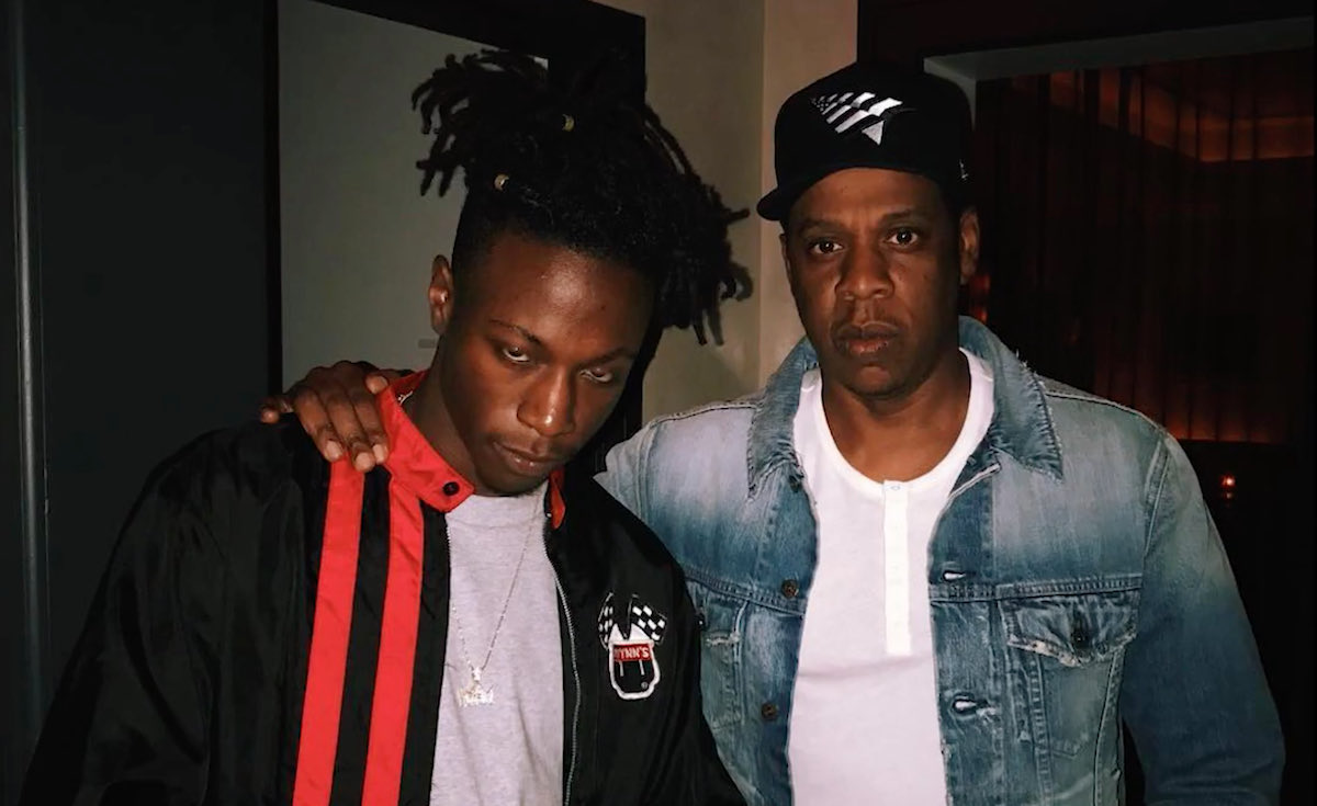 samples from songs by older artists like Tupac Shakur and Nas to compliment the “older style” of hip-hop which is what Joey shapes his work around. From being placed at number 38 on complex’s ‘top 100 albums of 2012’ to being nominated for ‘mixtape of the year’ at the BET awards