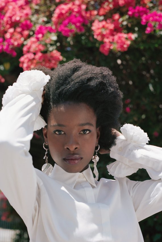 mefeater's tweet image. At just 22 Amanda Gorman is the country’s youngest inaugural poet ever 💕