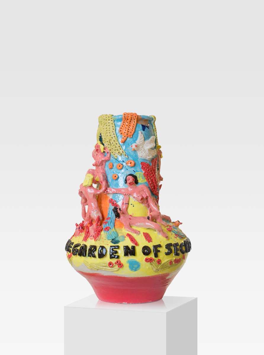Cesc Abad,
The Garden of Secrets, 2020
Cerámica esmaltada
45 x 33 x 33 cm
·
·
·
#galeriavictorlope #contemporaryart #cescabad #artgallery #artcollector #pottery #ceramics