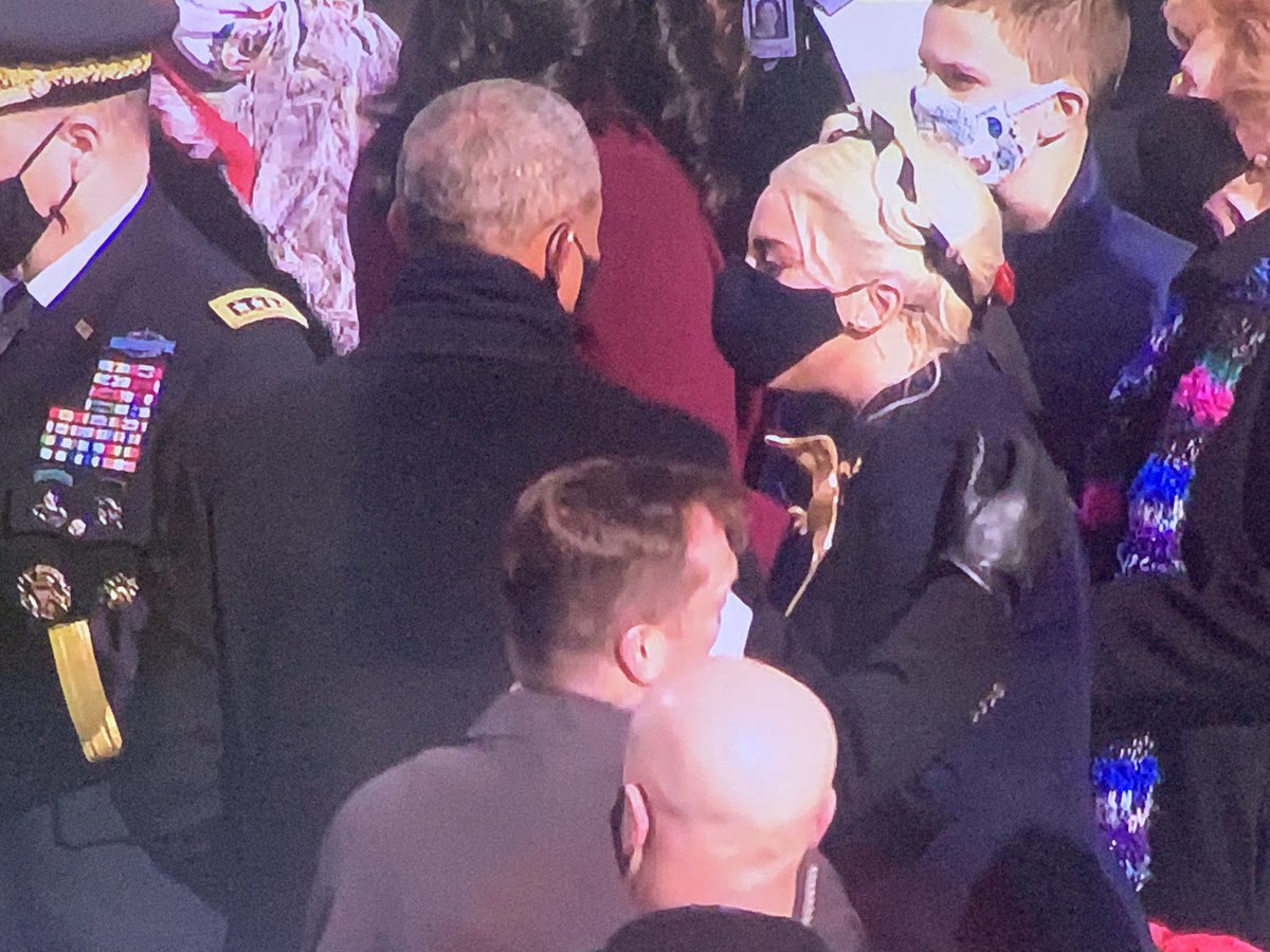 „You know Barack, there can be 100 people in the room...“
„No Gaga, there can’t - we‘re in the middle of a pandemic!“ #Inauguration