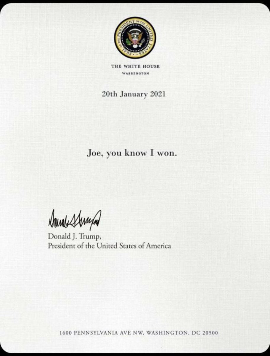 LadyVelvet_HFQ's tweet image. President Trump left a letter at the White House for President-elect Joe Biden.