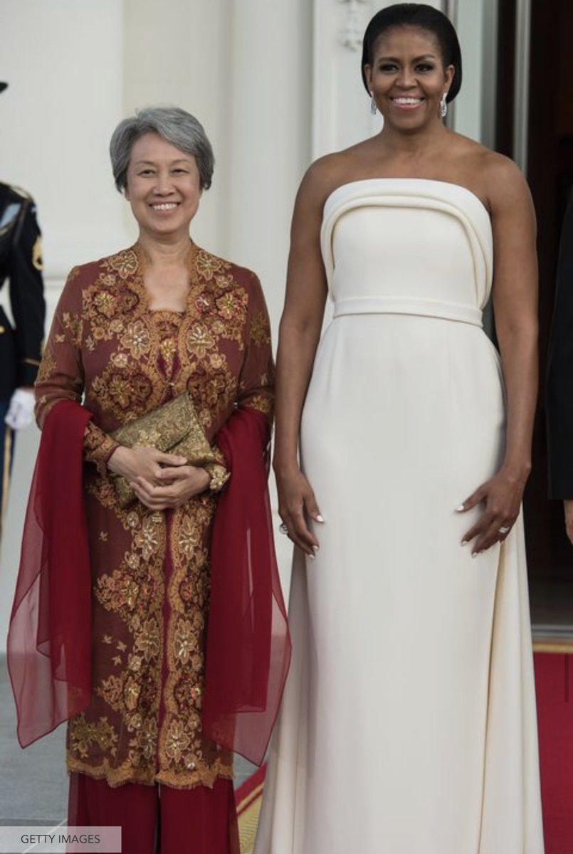 darkbaldi's tweet photo. @earringdealer It’s Michelle “BEEN THAT GIRL” LaVaughn Robinson Obama!!!! https://t.co/i5YLBIBp1F