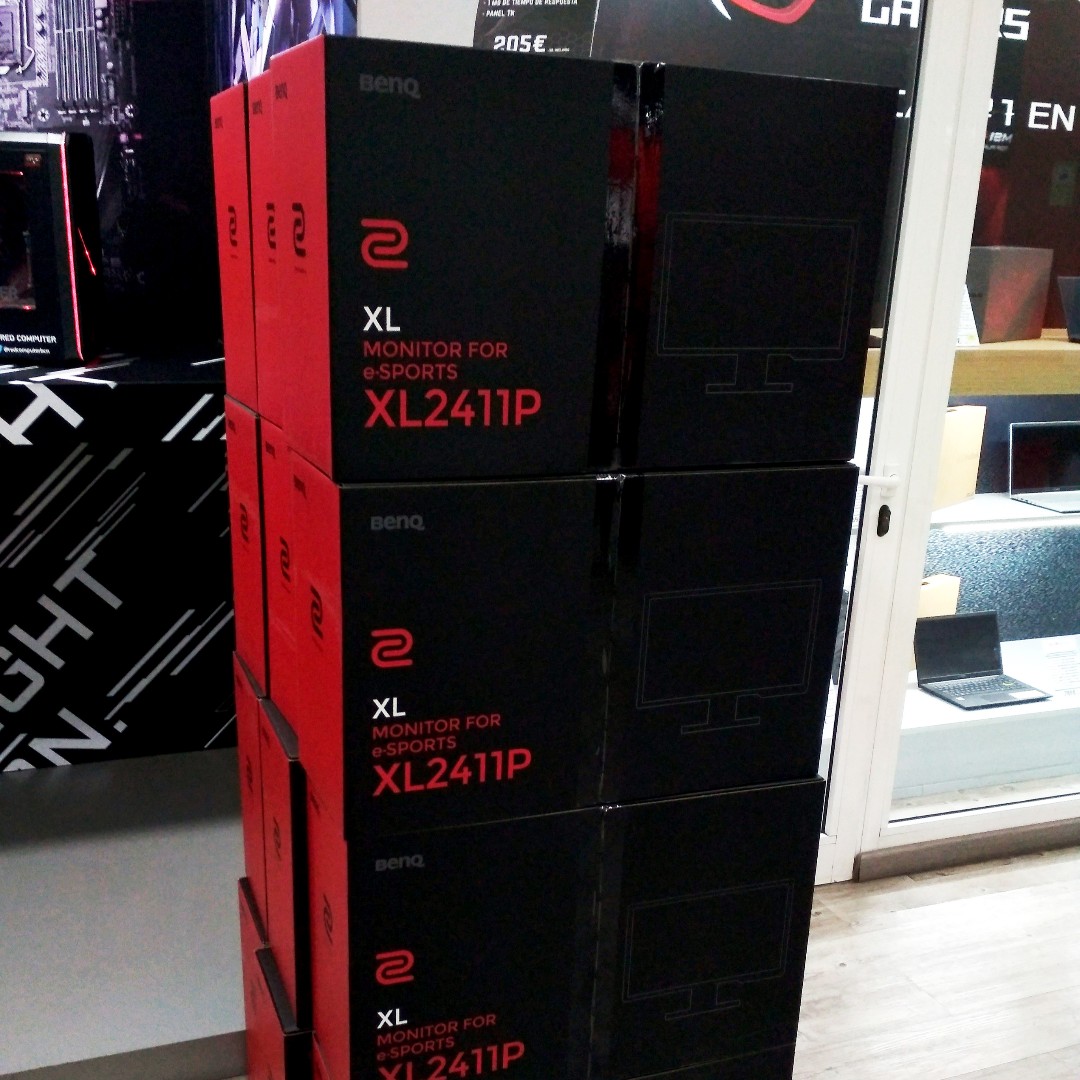 redcomputerbcn's tweet photo. Ya tenemos de vuelta uno de los #monitores top ventas de estos últimos meses el Benq Zowie XL2411P de 24", 144hz y 1ms de respuesta ¡Gaming total en #RedComputer!
https://t.co/sFOwQCkH7k https://t.co/OvA4xn3EBg