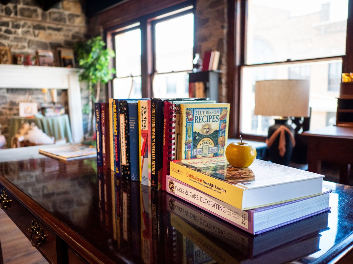 VisitSanSaba's tweet photo. As you explore historic downtown San Saba, you’ll want to stop in J.C. Campbell &amp; Co. Mercantile, where you can shop from vendors selling a variety of unique goods. #visitsansaba #sansabatx #exploretx https://t.co/El91PuveuW