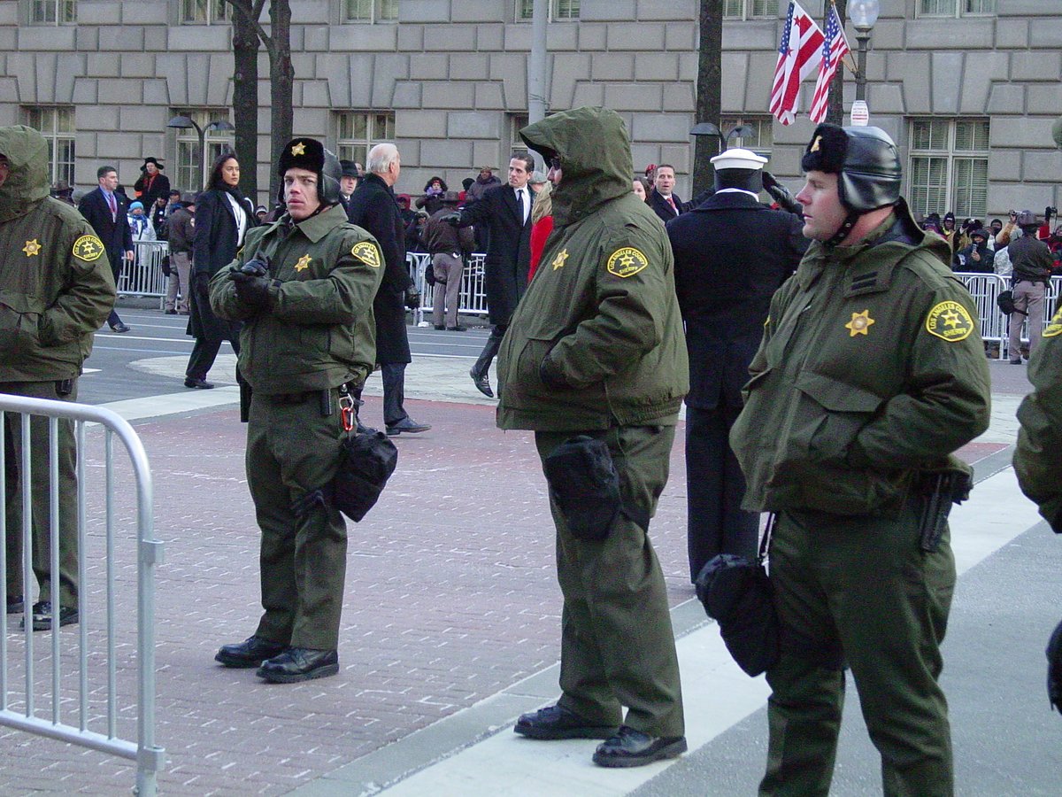 When I took this picture, I had no idea who Hunter Biden was.Now the entire world knows who he is and if you talk about it then you can lose your account as if the truth can ever be silenced aka fascism. @JoeBiden 'usurped'  @POTUS #Inauguration    #Inauguration2021    #InaugurationDay  