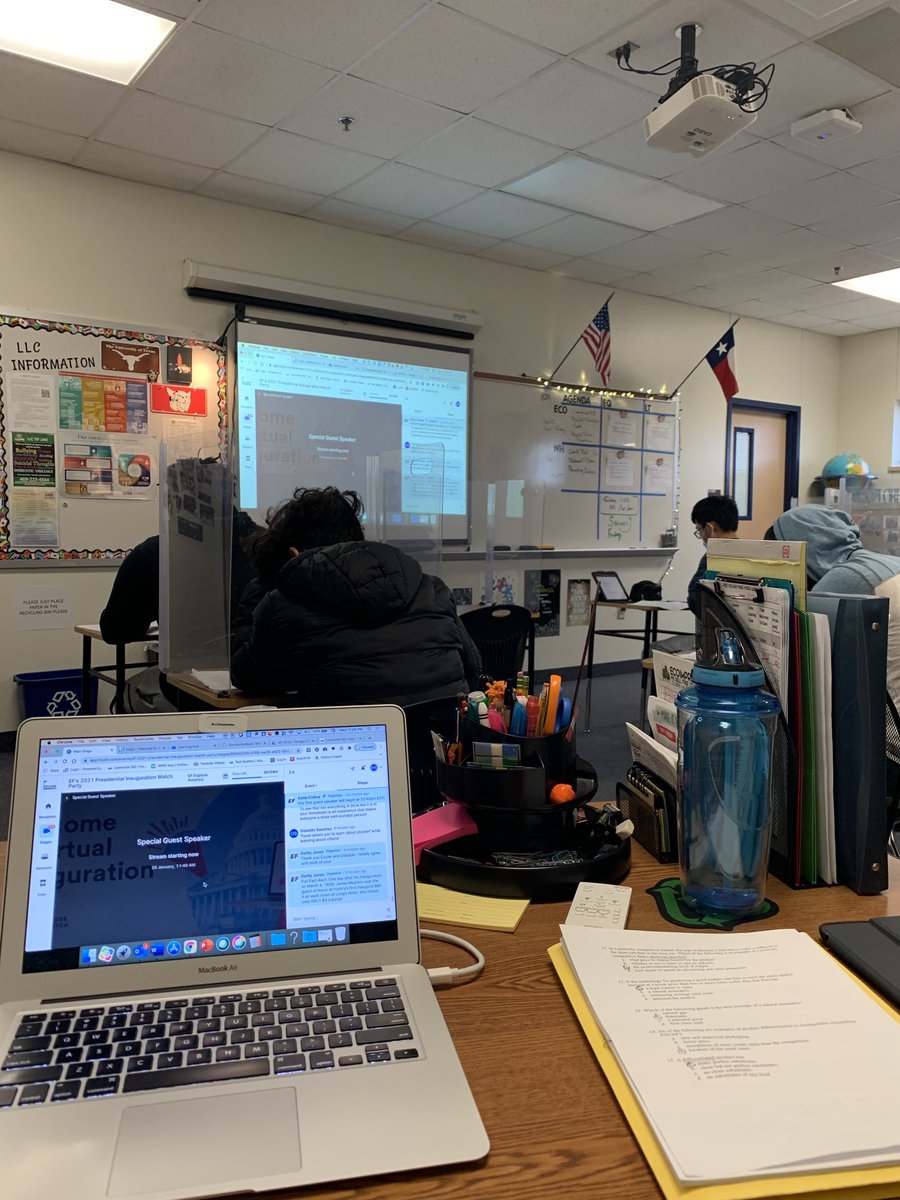 seeligerwllc's tweet photo. ⁦Waiting on the next guest speaker! And entertained by Fun facts like the 1st inaugural ball in 1809 Long’s Hotel and tickets only $4 a piece! ⁦@LewisvilleISD⁩ ⁦⁦⁦@LewisvilleLC⁩ https://t.co/bxHi2NxMvq