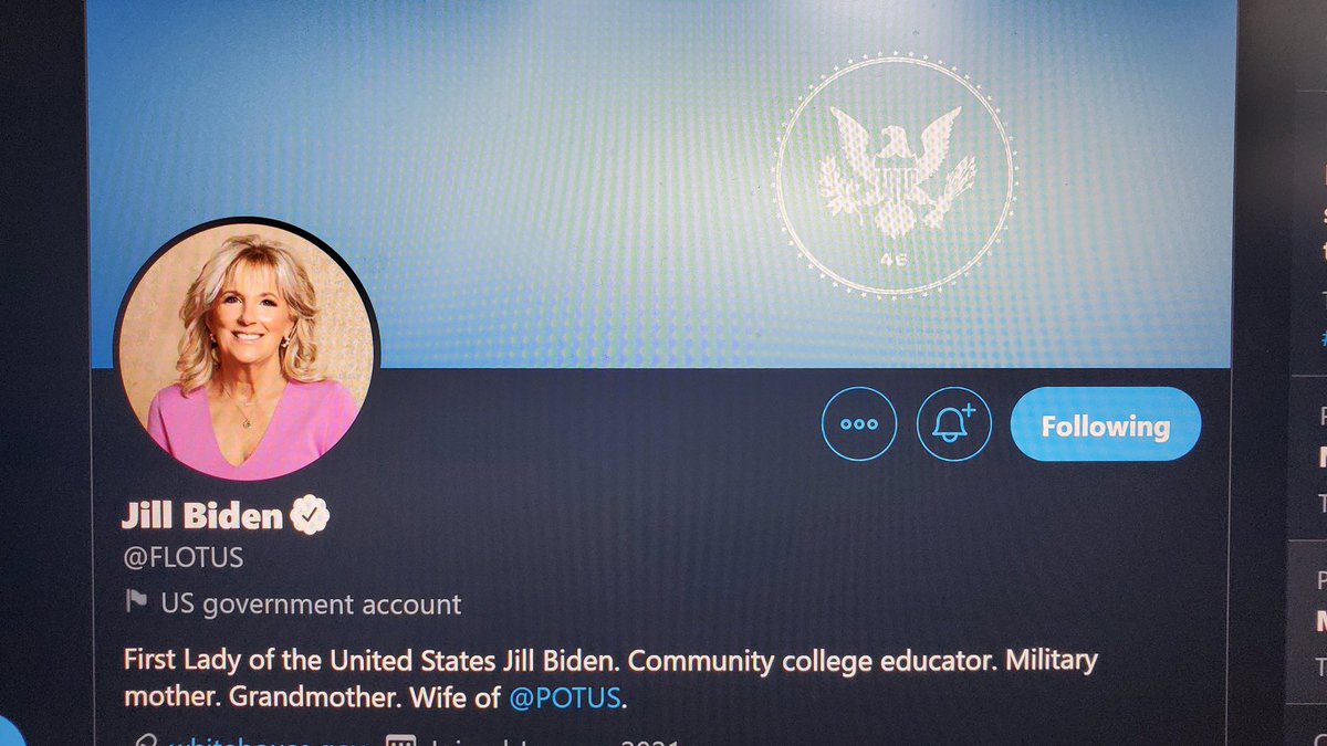 mmpadellan's tweet photo. This is the new @FLOTUS account, you guys. Give her a follow, please.

Her husband is pretty good too:
@POTUS and @JoeBiden. https://t.co/BYKQm4P164