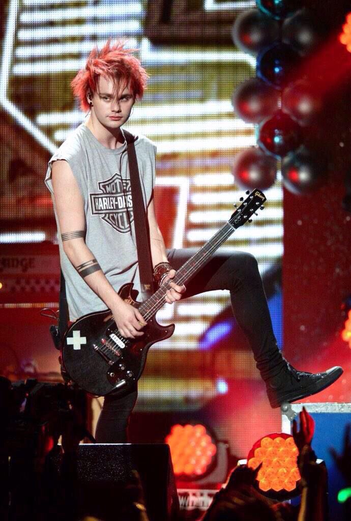 RED HAIR MICHAEL CLIFFORD ~ a thread