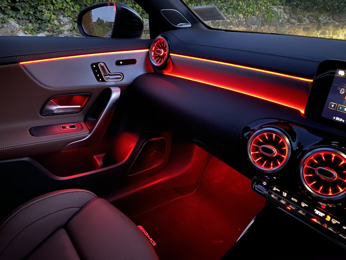 DavidDjt0311's tweet photo. @MercedesAMG Red hot zone #amgpocketrocket https://t.co/aWHtaDBHBm