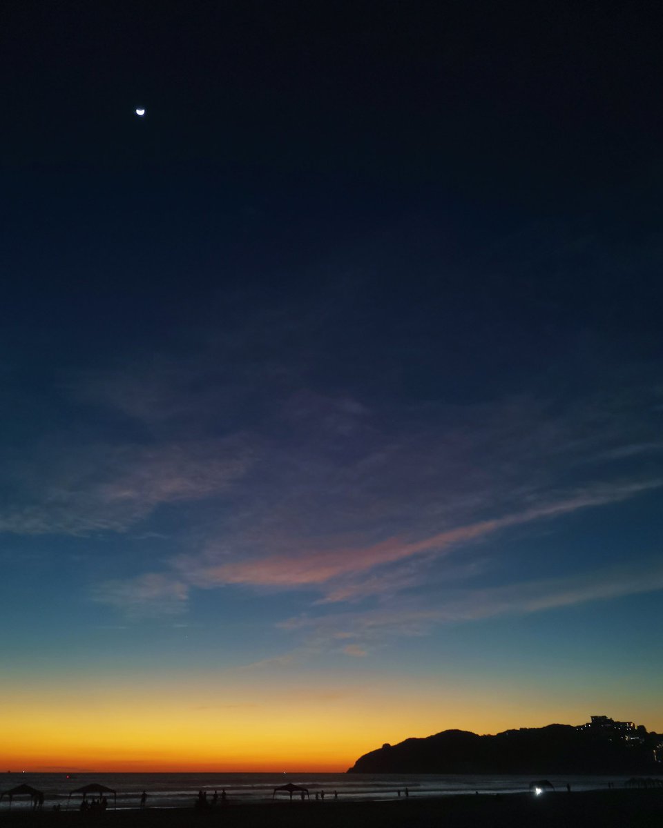 manehermo's tweet photo. ¿Ya les conté que amo los atardeceres? 😍 Mi galería está repleta ❤️ https://t.co/kg6eME5lkq