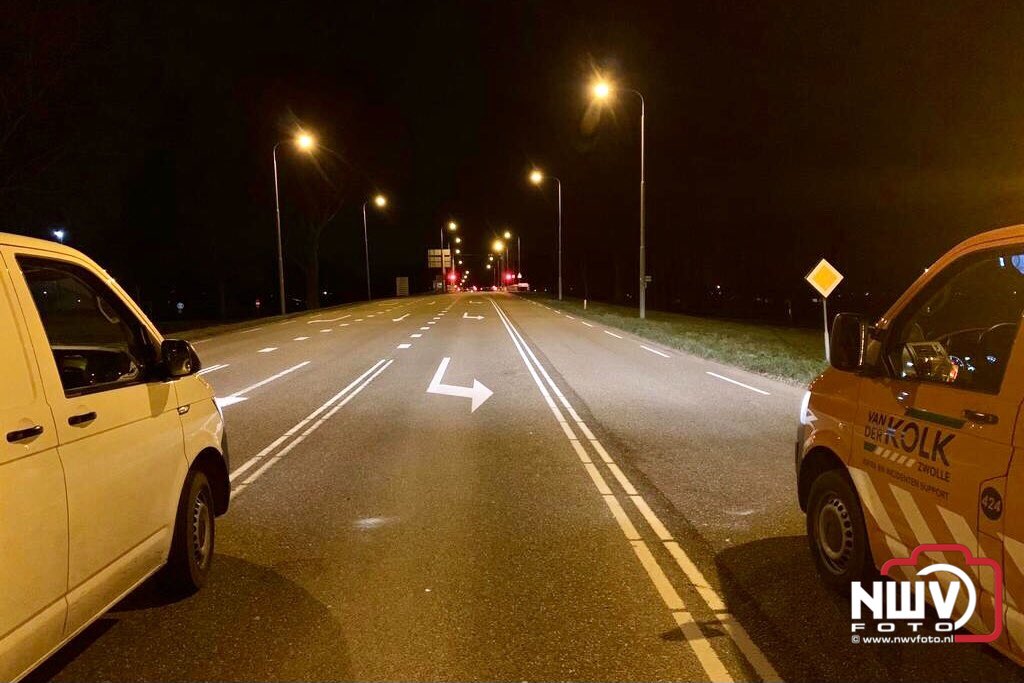 NWVfoto's tweet photo. De brug in de N309 bij Elburg is al uren door een storing afgesloten. Het verkeer wordt door  verkeersmaatregelen van @vanderKOLK_z omgeleid, hoe lang dit nog duurt is niet bekent. https://t.co/L0D18RCd2Z