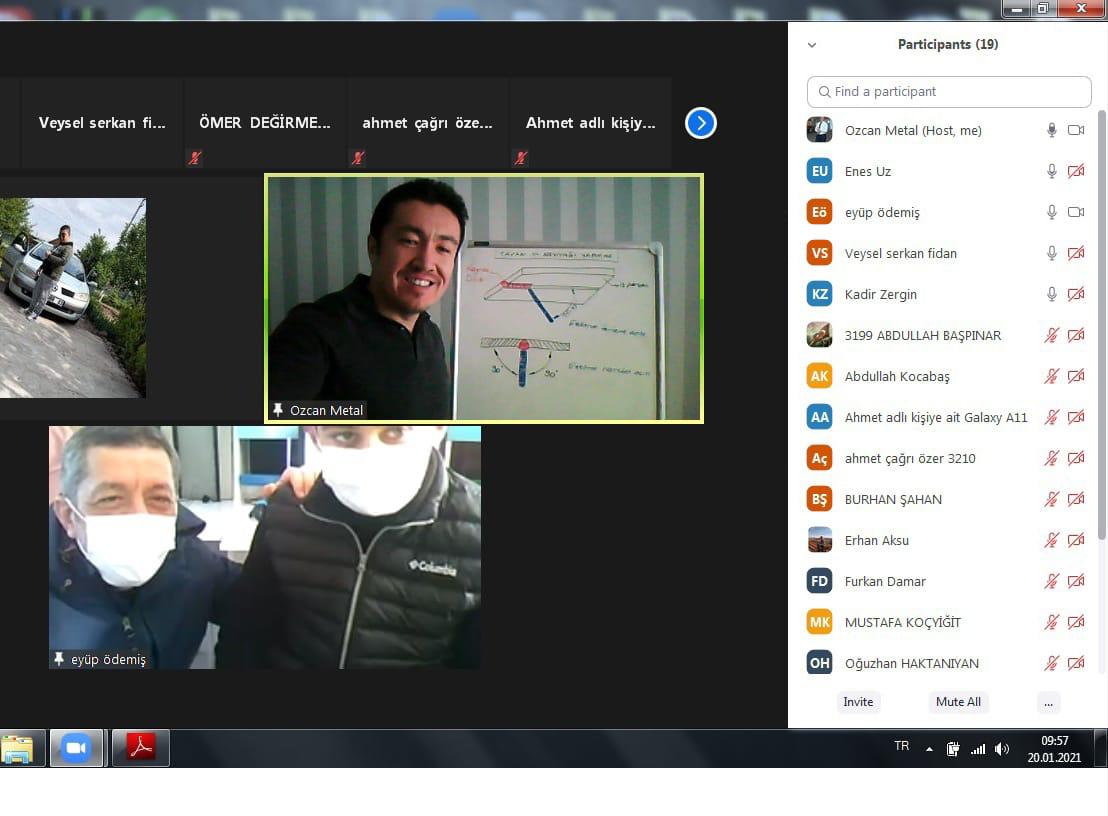 Milli Eğitim Bakanımız sayın Prof.Dr. Ziya Selçuk bizlere sürpriz yaparak EBA Canlı Dersimize katıldılar. En güzel derslerden biri oldu bizim için <a href="/ziyaselcuk/">Ziya Selçuk</a> <a href="/kkazanmem/">Kahramankazan MEM</a> <a href="/MemAnkara/">Ankara İl Millî Eğitim Müdürlüğü</a>