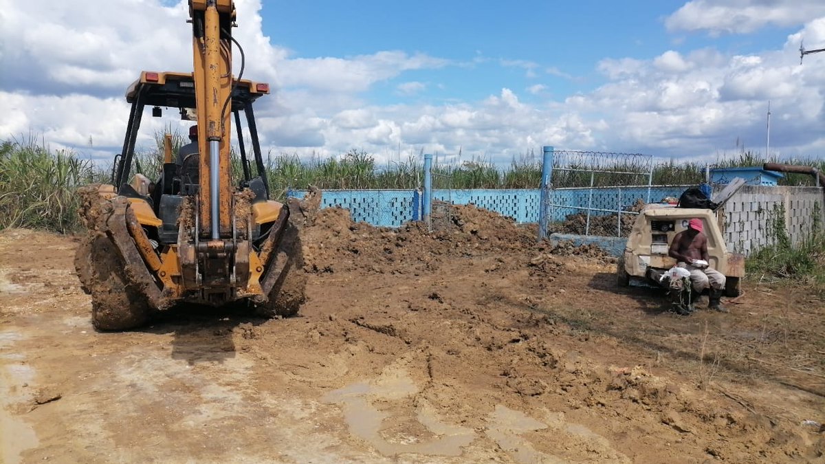 coraabord's tweet photo. El Depto. de operaciones ha concluido con los trabajos de corrección de avería y sustitución de la descarga del pozo #05 de la Catalina. 

Continuamos trabajando! #Coraabo #Paraservirlealagente https://t.co/VK8Owsg8gw