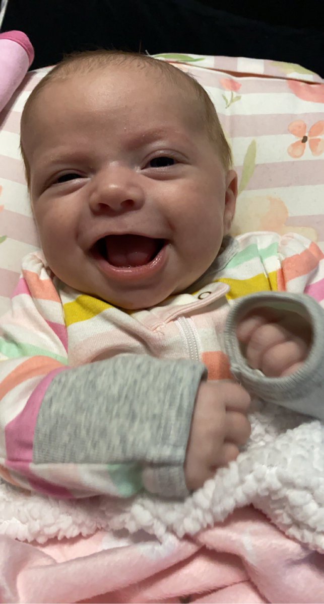 Quel_Foss's tweet photo. I’m obsessed with my daughter. 🥰💗 https://t.co/ZFflnCRp0R