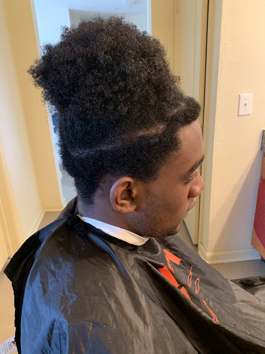 barbernickk's tweet photo. #su https://t.co/imXLXF07q7