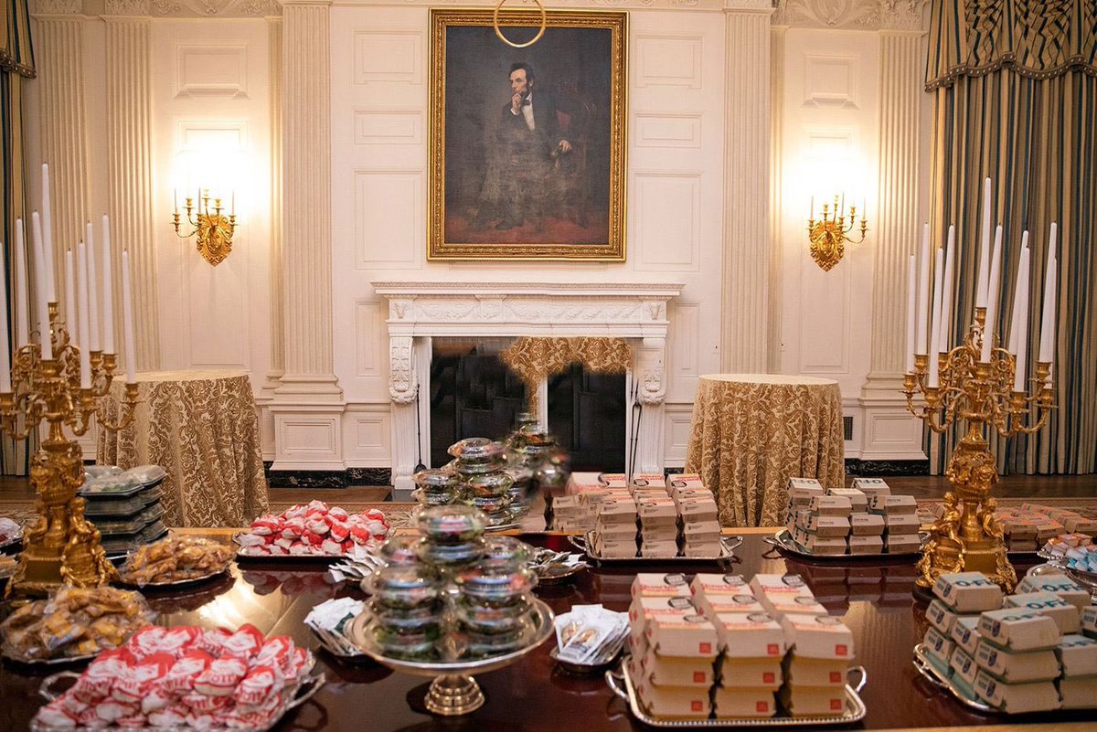 TrumpRemoved's tweet photo. https://t.co/qbVRA5bSyh