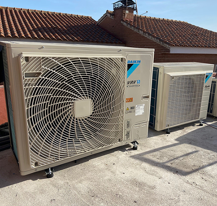 .<a href="/Daikin_es/">Daikin España</a> realiza la primera instalación del innovador sistema VRV5 en España
proinstalaciones.com/actualidad/not…