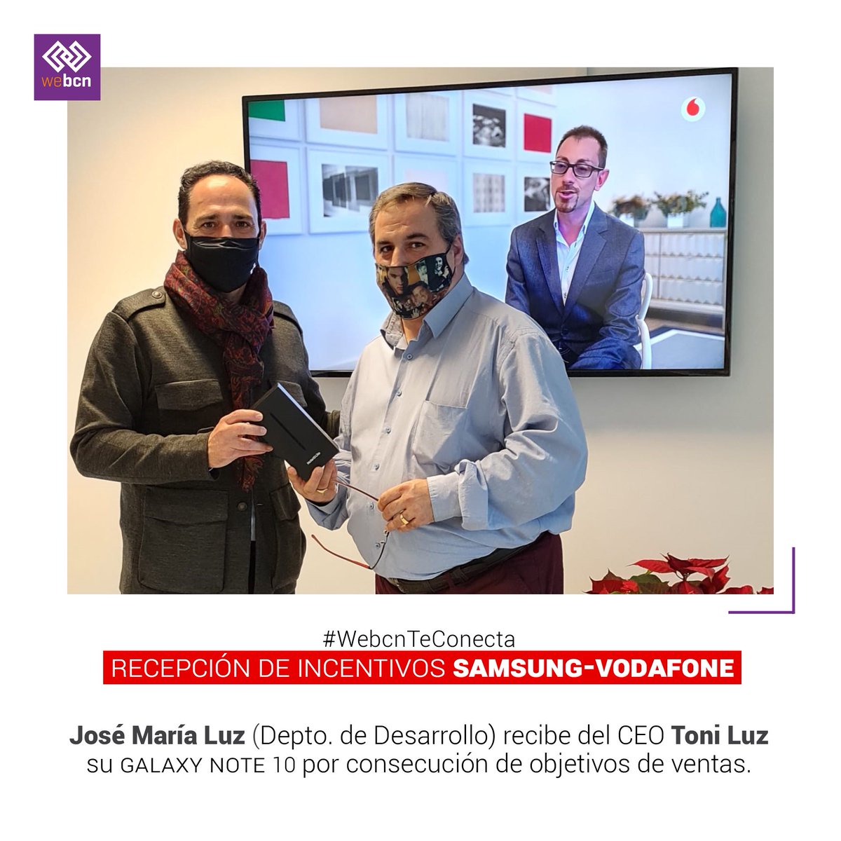 webcn_especial's tweet photo. 💜🦾 #WebcnTeConecta Hoy cerramos el día felicitando a nuestro compañero José María Luz.

Disfruta de tu Galaxy Note 10 por haber batido las metas de venta. 🏆 #VodafoneBusiness https://t.co/62wNHQYvpC