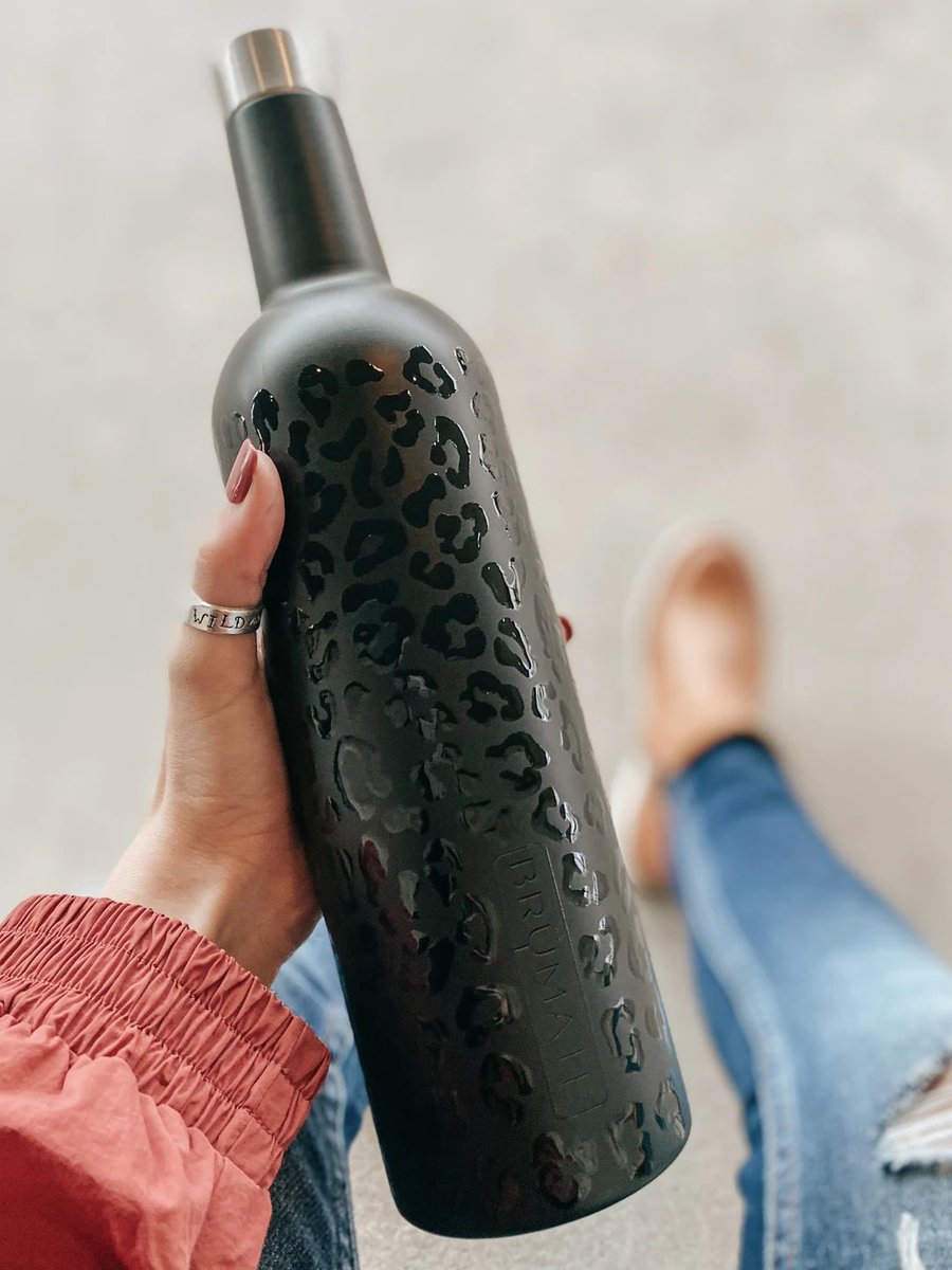 DavisStore's tweet photo. Introducing BRÜMATE to DCS 🤩🙌🏼 
To shop you can go to our website https://t.co/9K1KpP8m9D or text us at 903.388.7908!🥰
Snap- shopdcs 
Insta- daviscountrystore https://t.co/DWOm2EQjEa