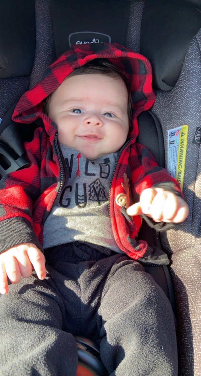 Alex03Marquez's tweet photo. My two month old is 12 pounds! Little chunkers 🥺 https://t.co/NUgnDseBuc