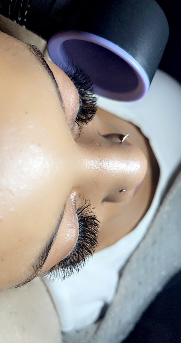 Funsize_d_s_'s tweet photo. I’ve been working ! #utk #tsu #apsu #lashes #lashextensions #BlackOwned #BlackOwnedBusiness #utklashes #tsulashes #apsulashes #lashed #extensions https://t.co/I5ZVfyNT8G
