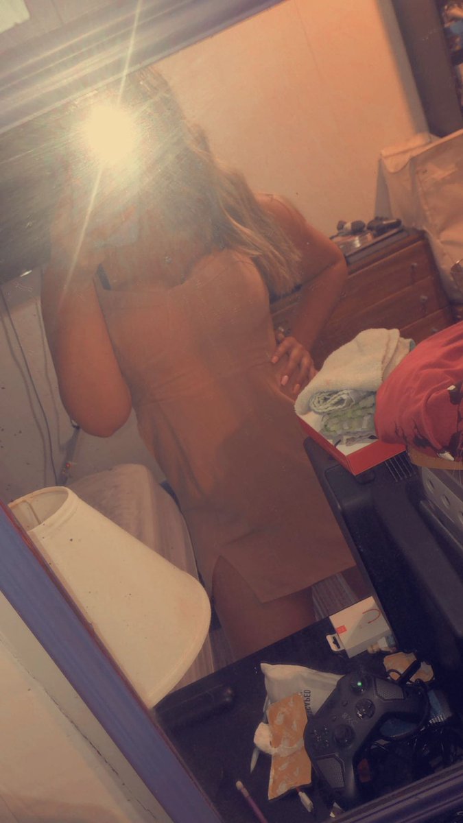 LylieMitch's tweet image. 5 months pregnant vs 8 months 🥺🥳
#babybump #7weeksleft #mybabyboy