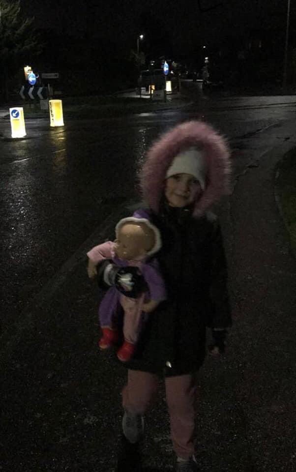 HitchinBelles's tweet photo. Another little walk today for Hattie to join the Hitchin Belles gang in their fundraising 👍
#hitchinbelles
#hattiesrainbowofhopeappeal
#cclgspecialnamedfund
#rhabdomyosarcoma @laythy29 https://t.co/fATzGNS45j
