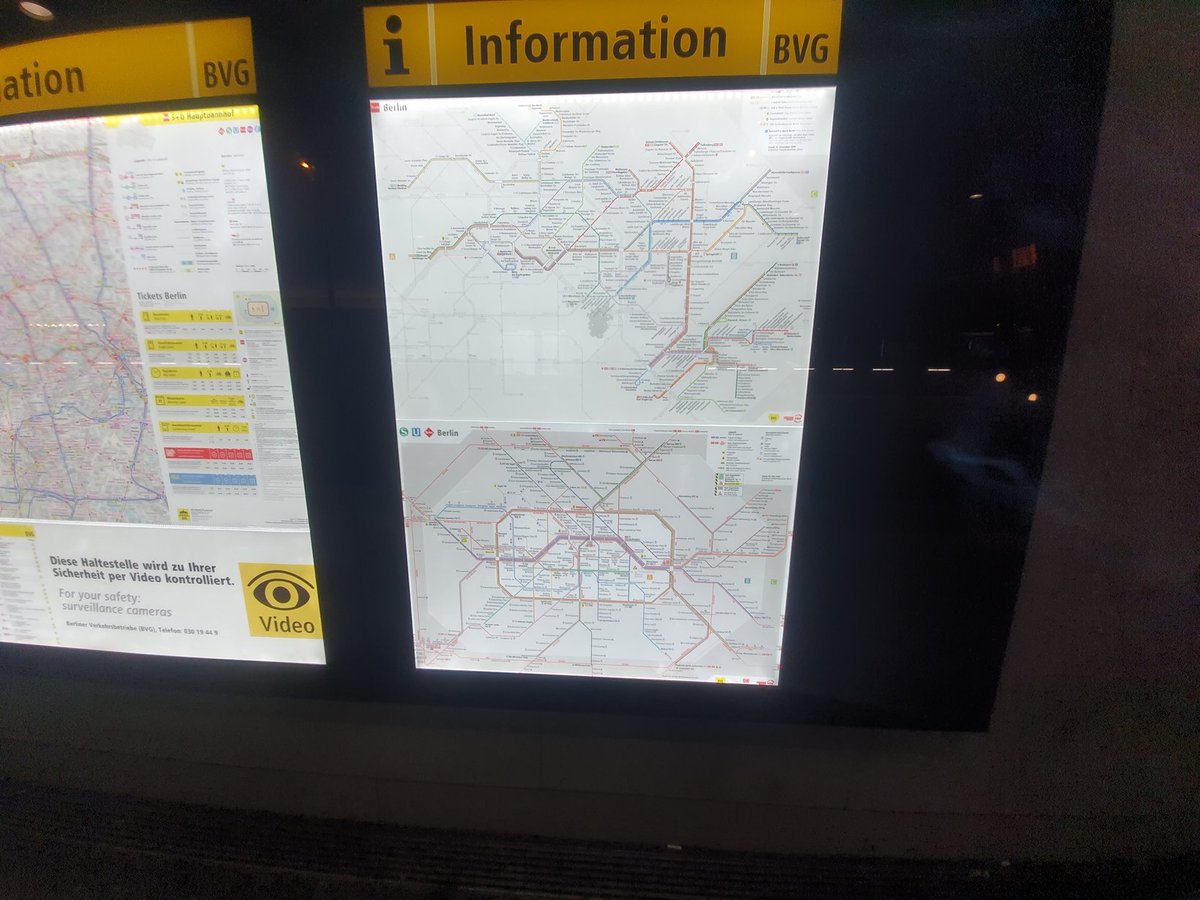 KingElvis1992's tweet photo. @BVG_Tram wann werden denn die Netzspinnen am Hauptbahnhof aktualisiert unten bei der U5 ist noch der Bauabschnitt zwischen Hauptbahnhof und Alexander Platz eingetragen. (Infotafel stadtauswärts) https://t.co/6J7mlanyti