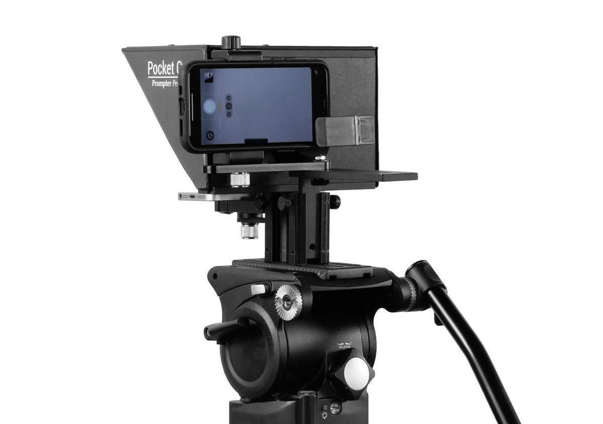 PrompterPeople's tweet image. Now Shipping the Pocket Cue - Small, Affordable, Portable, Modular and Professional Smartphone Teleprompter. Shoot with your camera or smartphone, prompt with your smartphone. Starting at $199
prompterpeople.com/pocket-cue-sma…