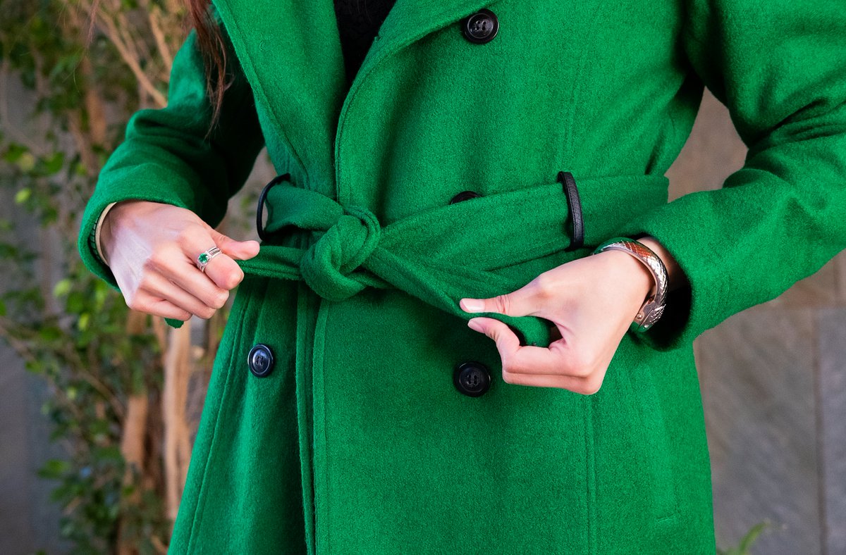 msvanitylang's tweet image. Hands!!

#handsphotoshoot #handpics #handmodeling