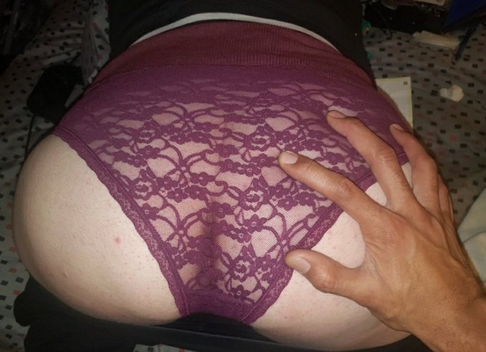 So Im keeping my OF trial running until feb 13th for just 3 dollars for a month! Come check out my page