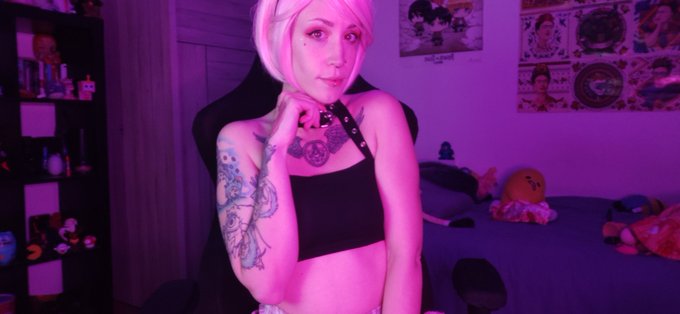 Ma&ntilde;ana @AnnekeNecro , @silviarubix y yo estaremos juntas grabando customs! Si quieres uno pidelo!  Lilyanredx@gmail<a class="tags" href="/tag/annekenecro">@annekenecro</a><a class="tags" href="/tag/silviarubix">@silviarubix</a><a href="/tag/goodmorning"class="tags"><span>#goodmorning</span></a><a href="/tag/ass"class="tags"><span>#ass</span></a><a href="/tag/haveaniceday"class="tags"><span>#haveaniceday</span></a>