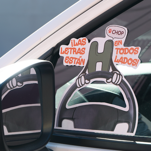 CroquetasChop's tweet photo. No hay distancias largas para las CHOP, estamos a unos pasos de tu tiendita de confianza😎. 

(Ni tendrás que manejar) 

Somos las letritas que huelen delicioso🍖  y que saben mejor aún🍗, llenas de vitaminas y minerales para que tu perrito esté más feliz y fuerte que nunca.🐩 https://t.co/LP3BgZBhfa