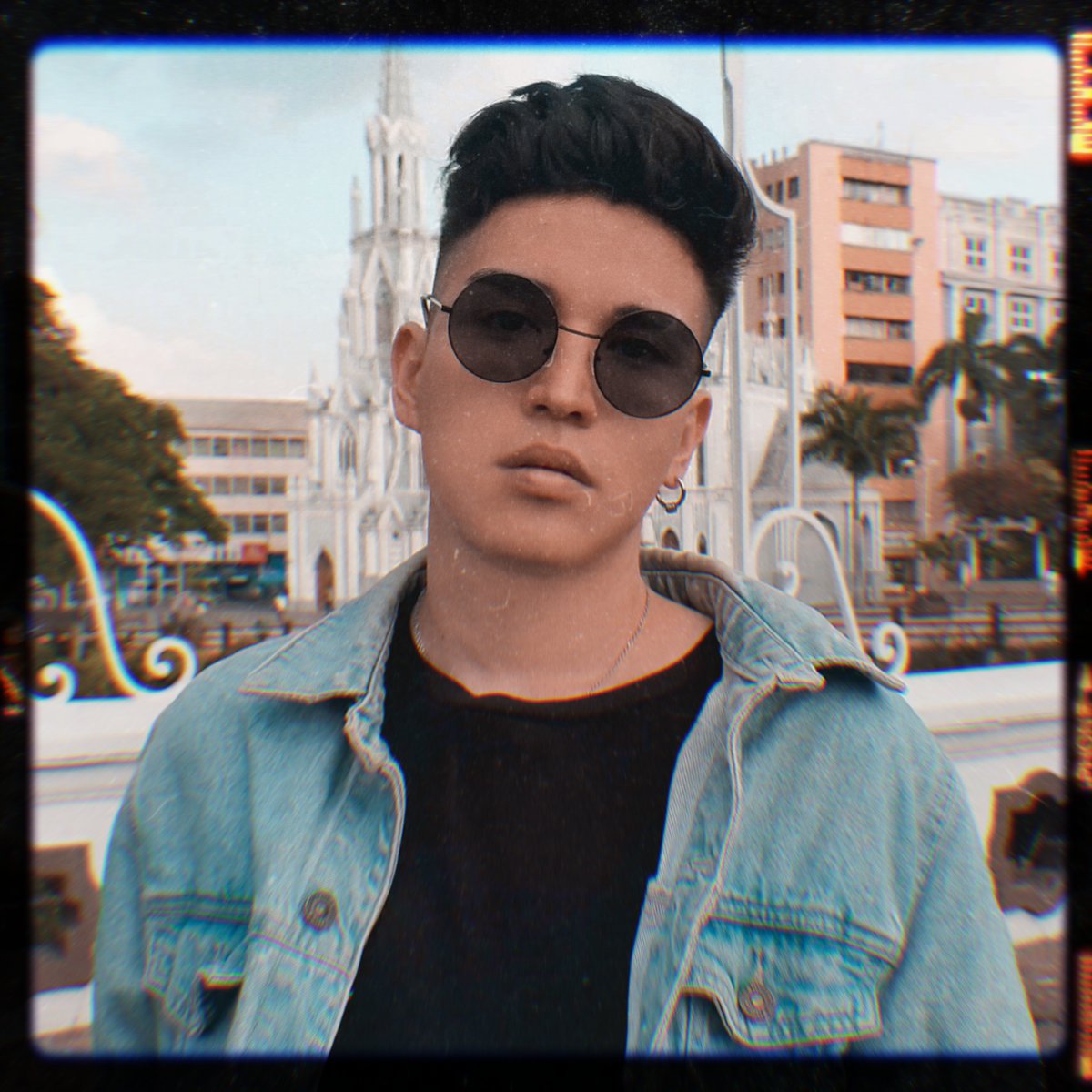 Cuenta regresiva: youtu.be/dFxo5HDchbA
#ADóndeSeFue Vídeo Musical💕💕💕