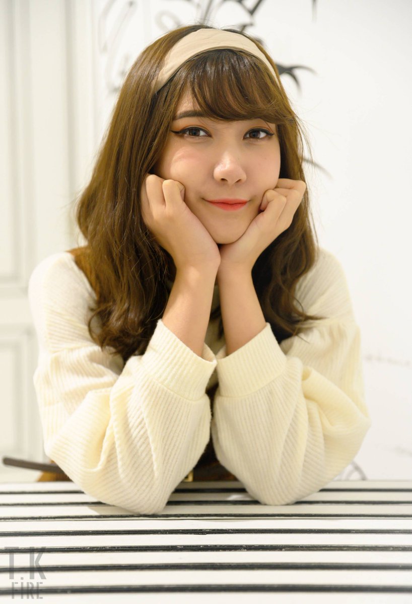 TKfiree's tweet image. Some awesome photos of the one and only. @nyaomaruu ! #cosplayer #modelmode #moonandbackgallery #potd