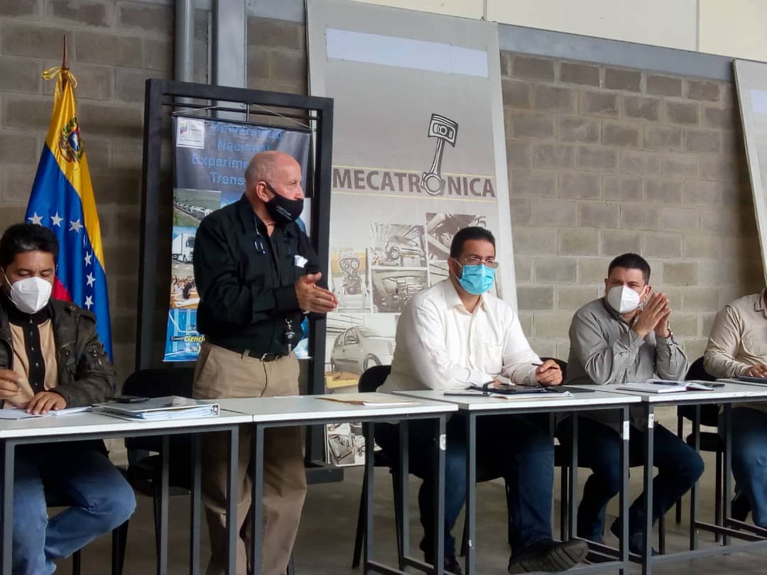 #unetrans agradece la visita del Cddno Ministro @CTrompiz2  a nuestra Alma Mater como parte del programa de visitas que lleva adelante el #MPPEU y en donde se efectuó mesa técnica de trabajo sobre la transformación cualitativa del #sectoruniversitario. @HAbreuMRT @MPPTransporte