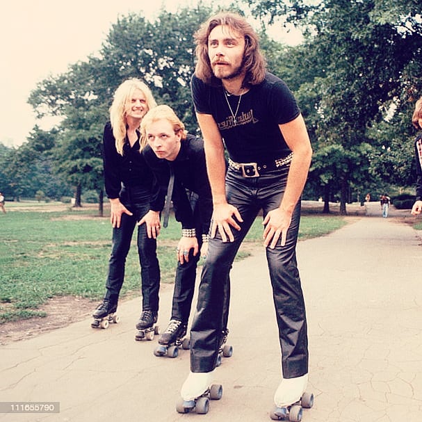 Happy 69th birthday to rocka rolla Ian Hill! 