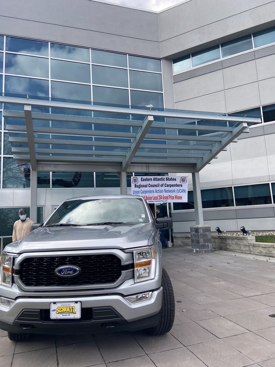 EASCarpenters's tweet photo. #EASCarpenters awarded the truck today to Local 254 member Patrick Boisier as part of the UCAN Incentive program. Congratulations and thank you for your consistent effort to make a difference in your community.
#UnionStrong #UCAN #CommunityCarpenter https://t.co/5doIRFBvYc