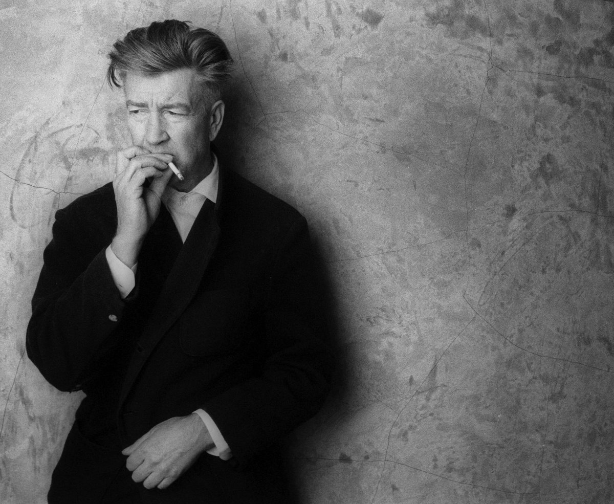 pitchfork's tweet photo. 🎈Happy Birthday to @David_Lynch, who has changed how we see and hear movies for the last forty years https://t.co/dcN6ubzP0h https://t.co/mIy46GJixQ